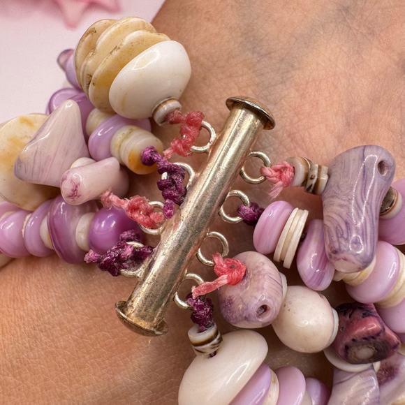 Wampum Quahog Heishi Four Strand Bracelet Slide Lock Clasp Beachy Coastal Shell - Picture 12 of 16